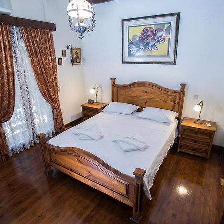 Galaxidi Mansion Villa ภายนอก รูปภาพ